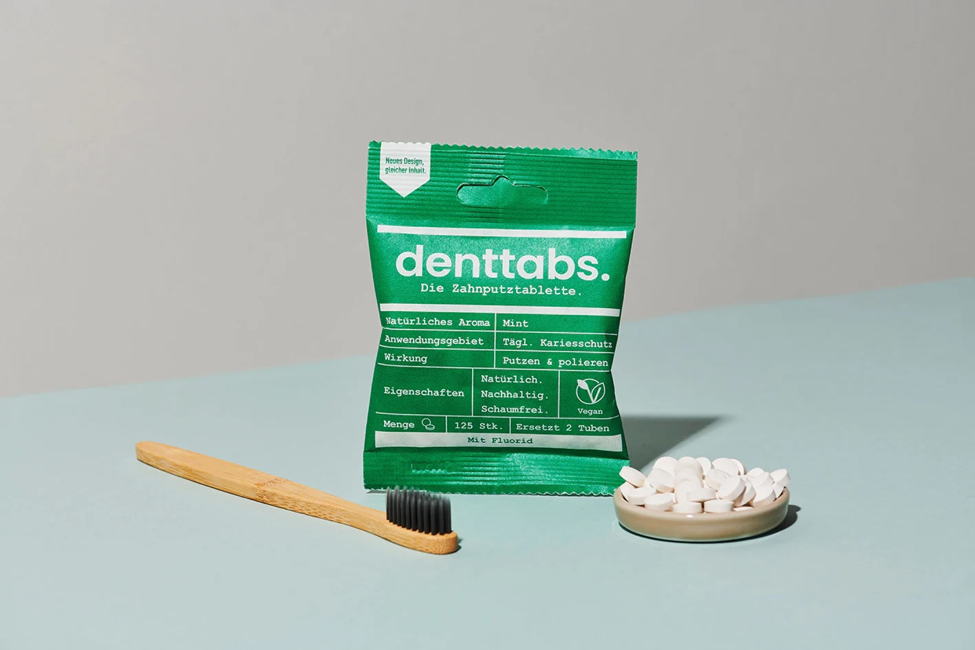 Denttabs Toothpaste tablets for adults - Mint