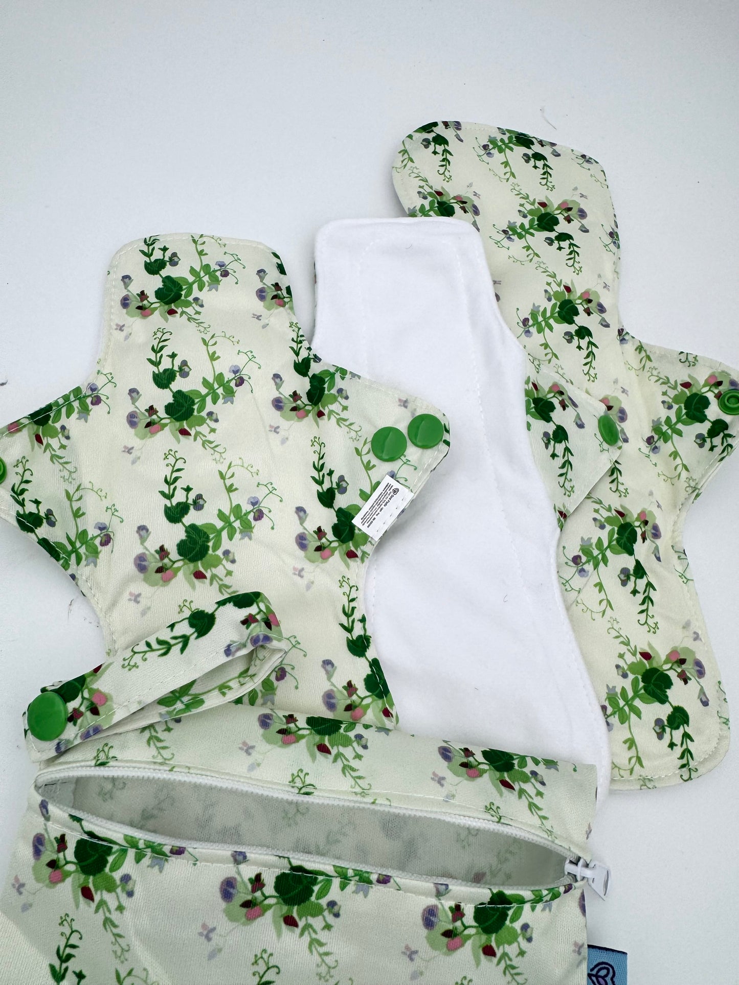 EcoKinly period wear Sweet Pea Period Pad Starter Kit