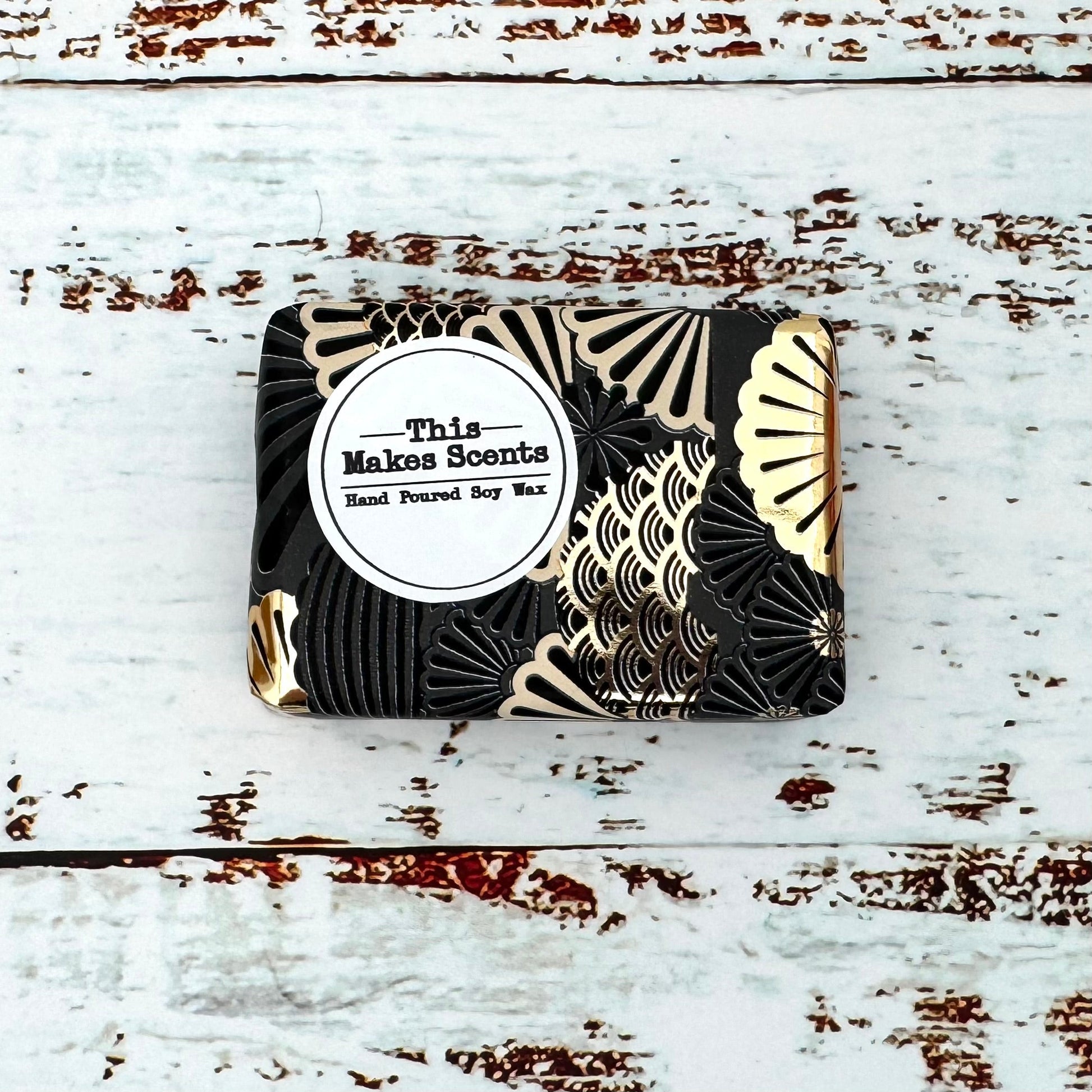 This makes scents candle Library Luxury wax melts