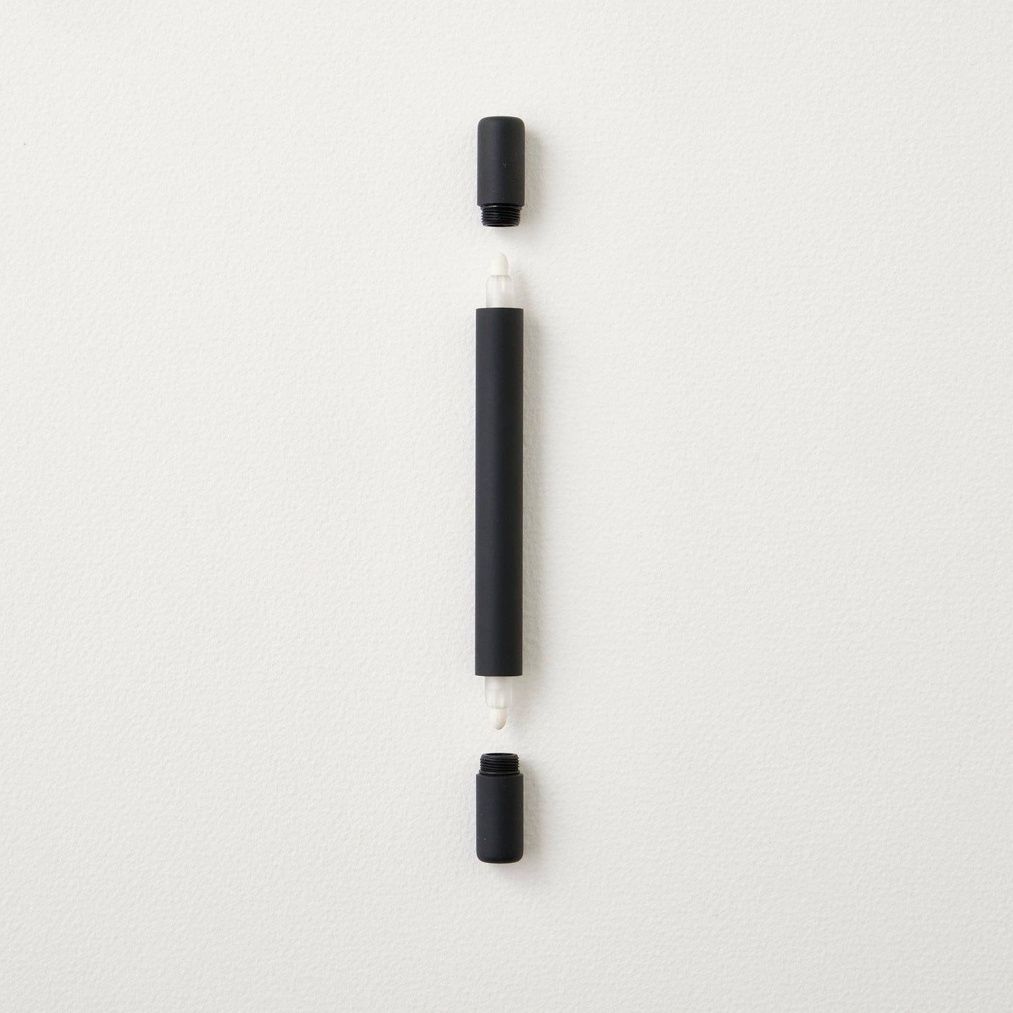 Tom's Studio Matte Black Ori Permanent – the infinitely refillable marker pen