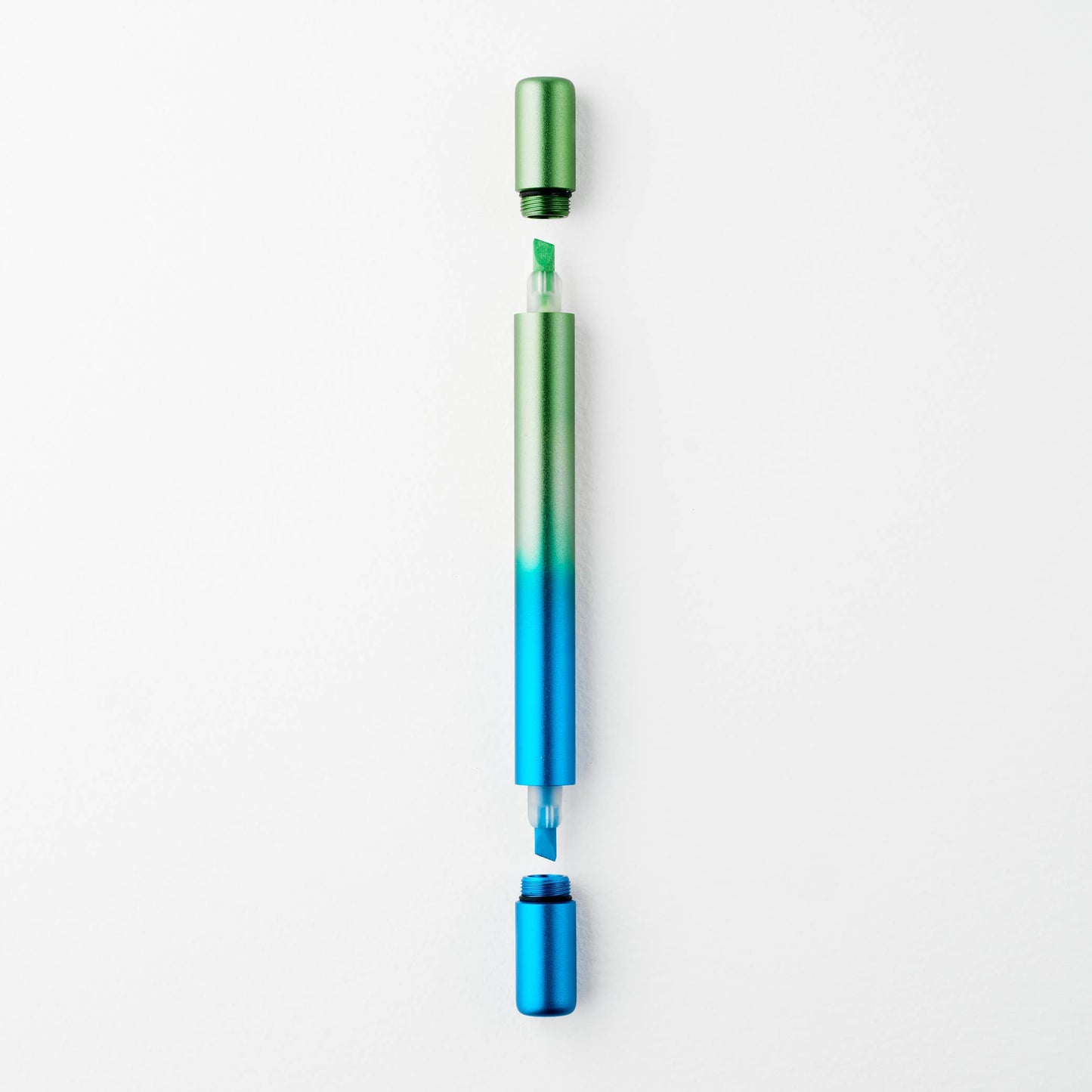 Tom's Studio Ori – the infinitely refillable highlighter
