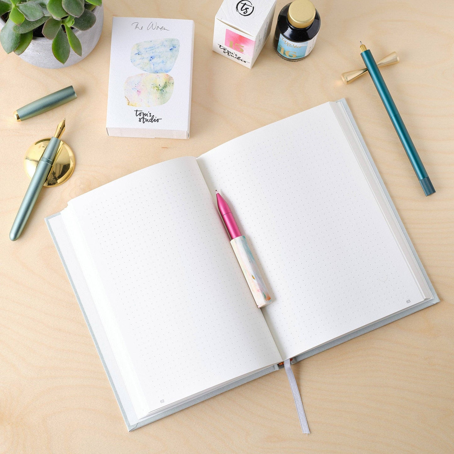 Tom's Studio The Wren Write Off – Made from Disposable Pens