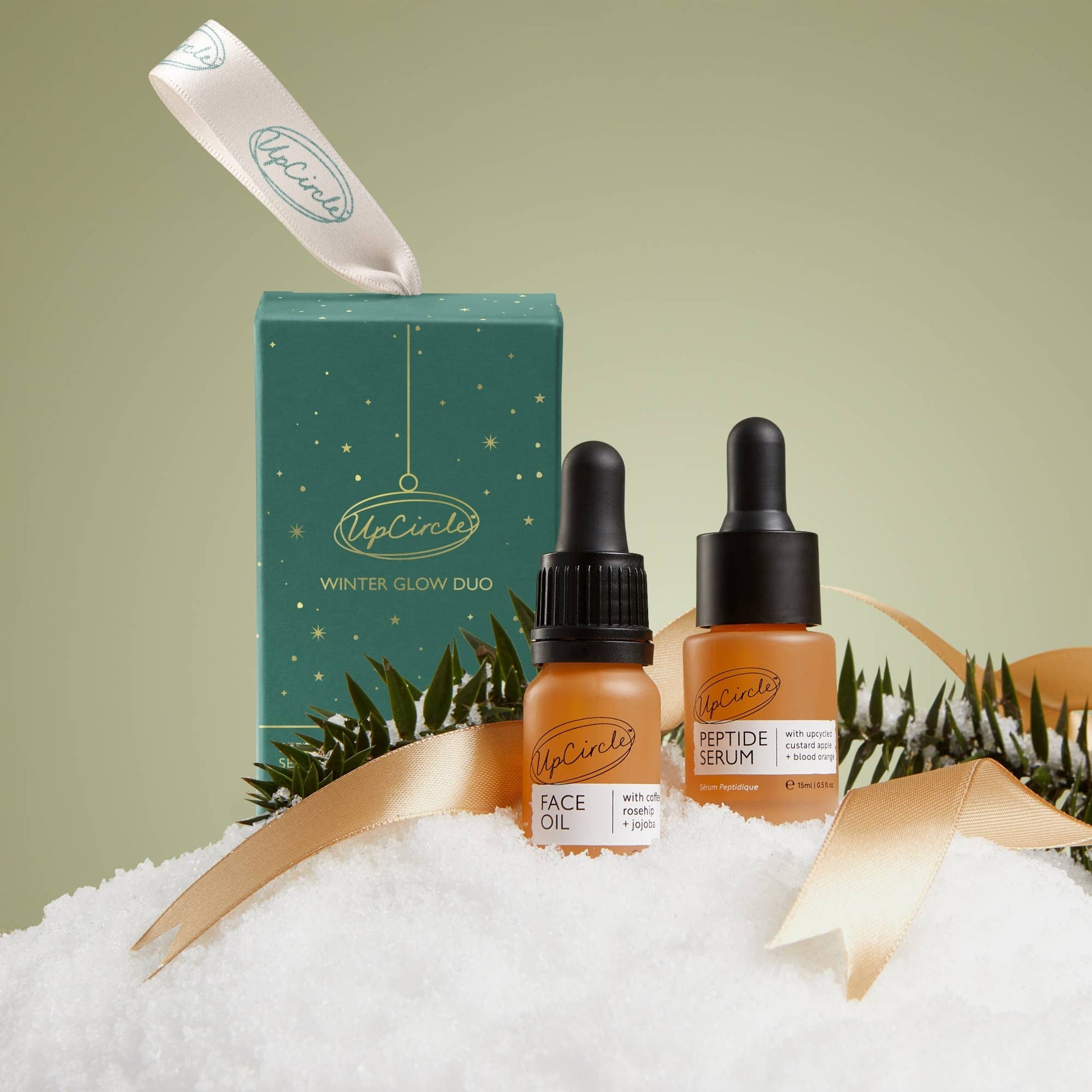 UpCircle Beauty Europe Winter Glow Vegan Natural Festive Christmas Bauble Gift Set
